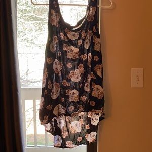 Skull and rose tank top